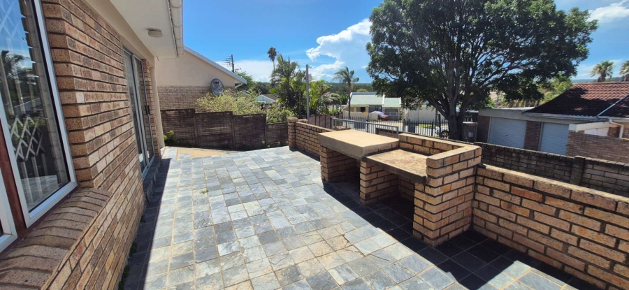 2 Bedroom Property for Sale in Beacon Bay Eastern Cape